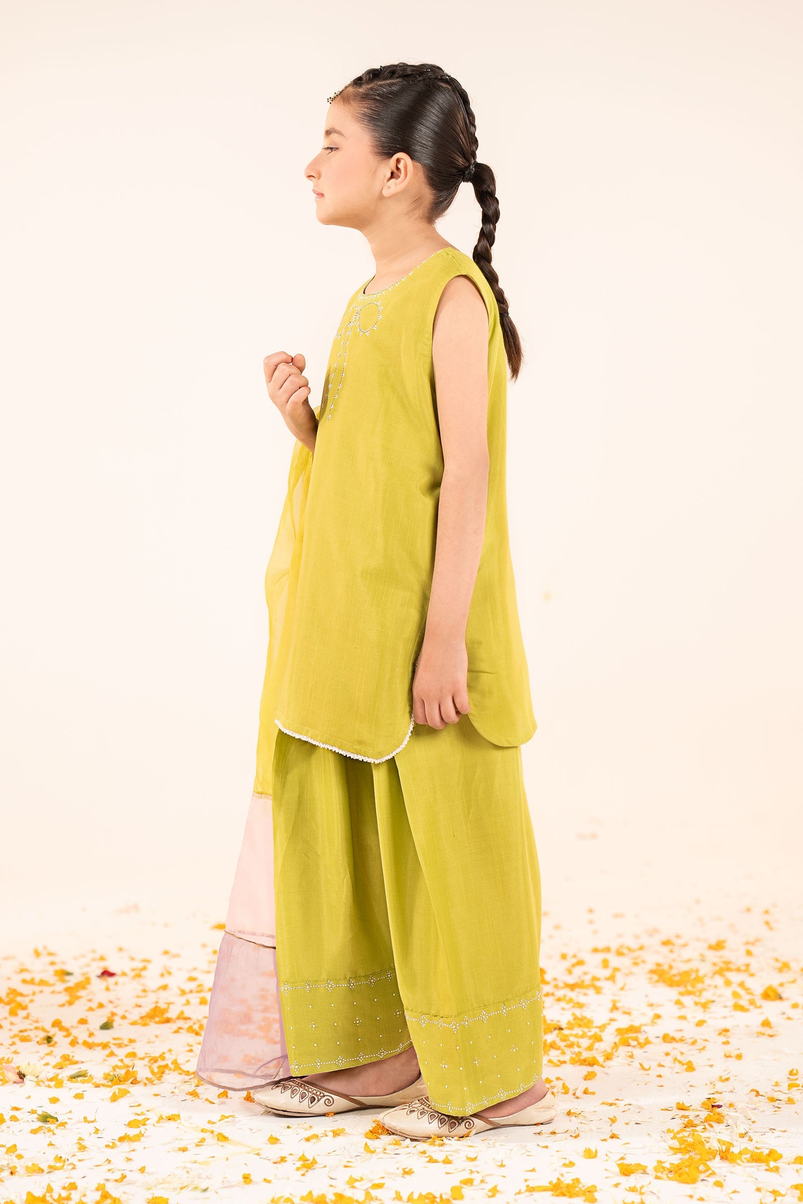 Suit Yellow Pink MKD-EF23-19