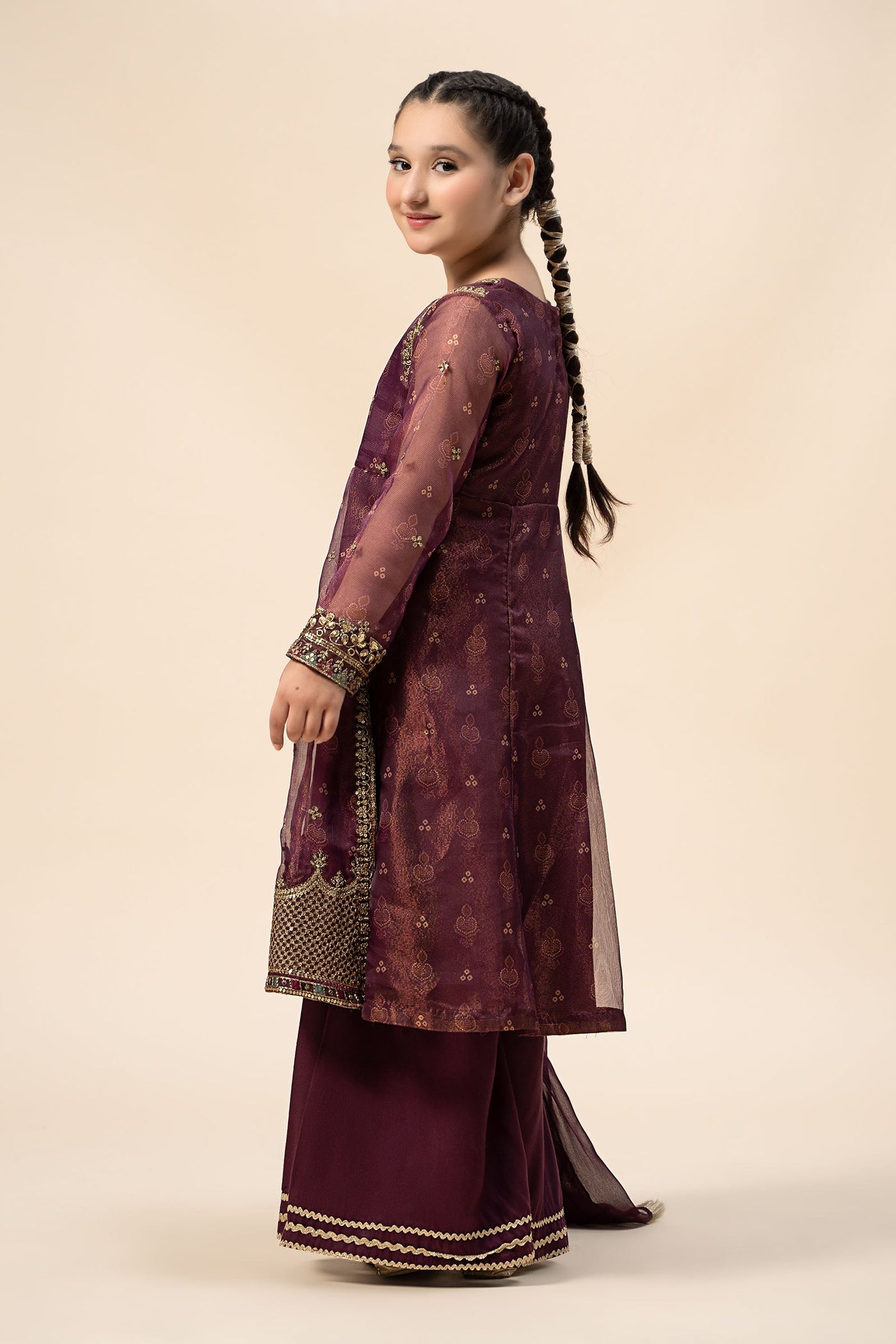 Plain chiffon dupatta with trimming