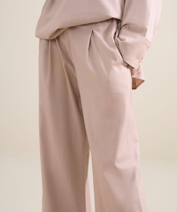 Pleated Wide-Leg Pants