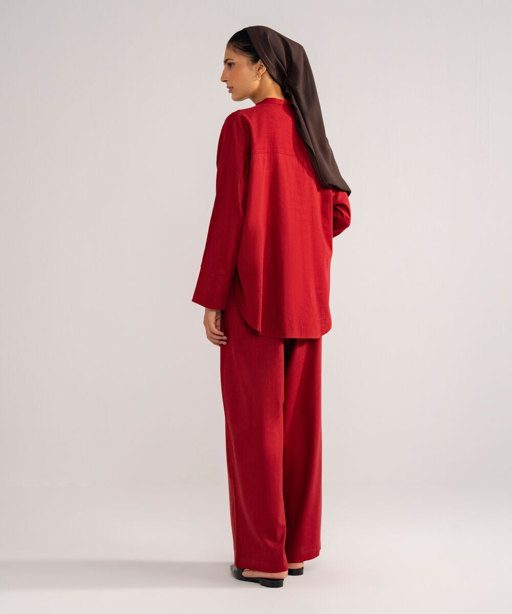 Relaxed Fit Button Down MODTOP26V704