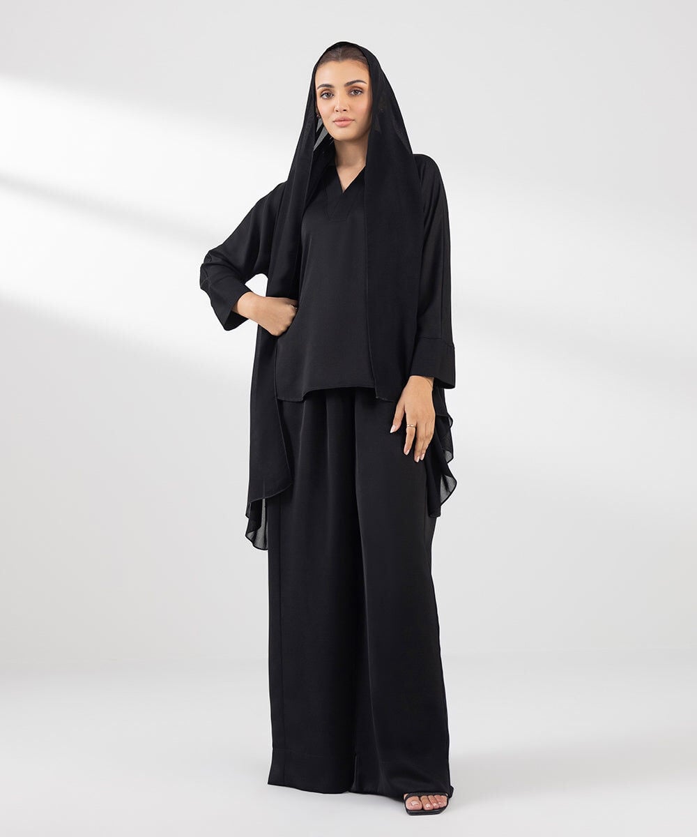 Flowy Shirt With Collar And Full Sleeves