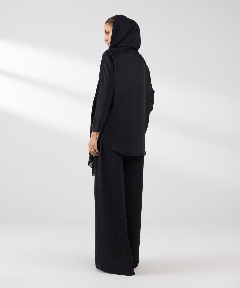 Flowy Shirt With Collar And Full Sleeves