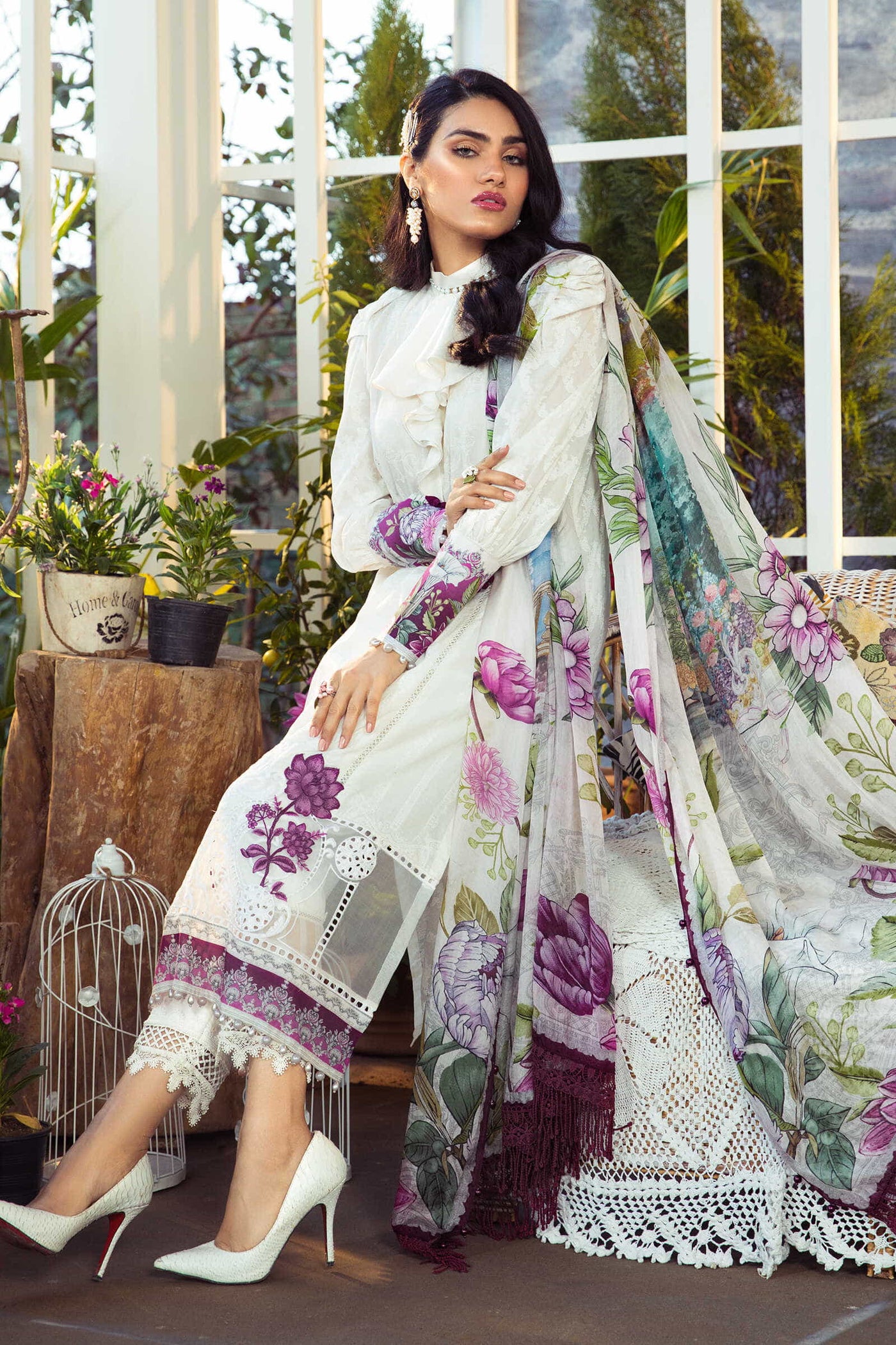 Unstitched Fabrics/M.Prints Mpt-1003-A