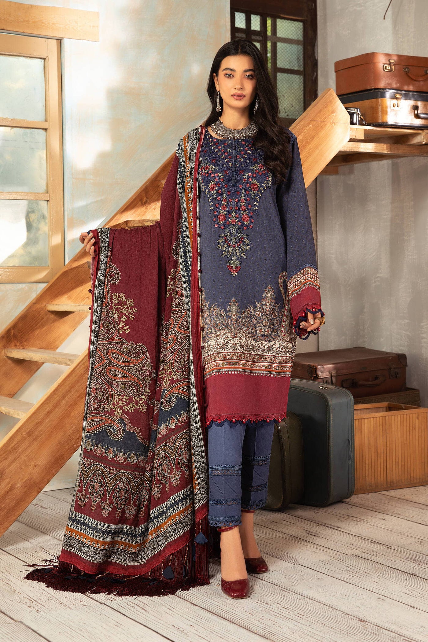 Unstitched Fabrics/M.Prints Mpt-1205-B