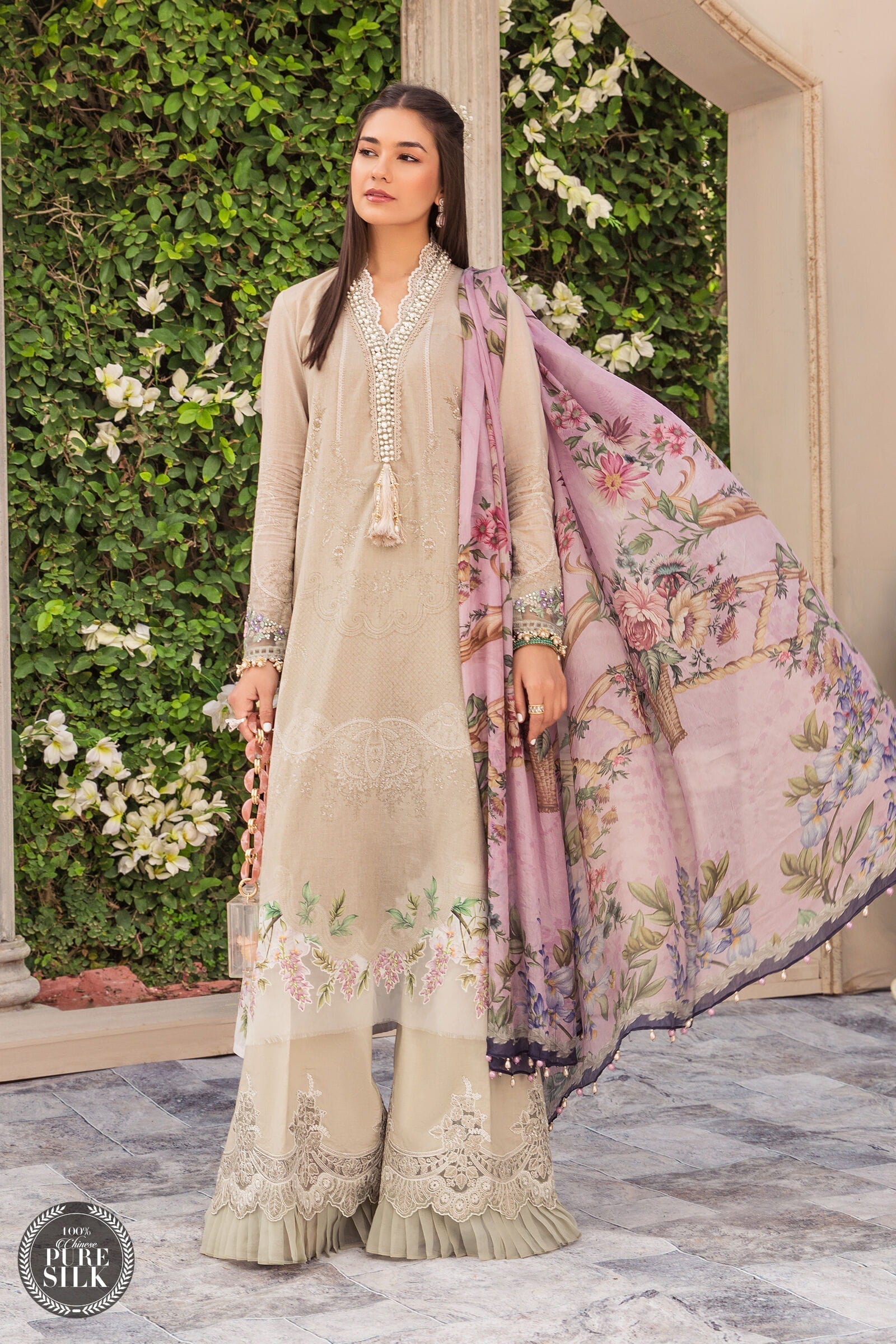 Lengha [Rs 150,000]