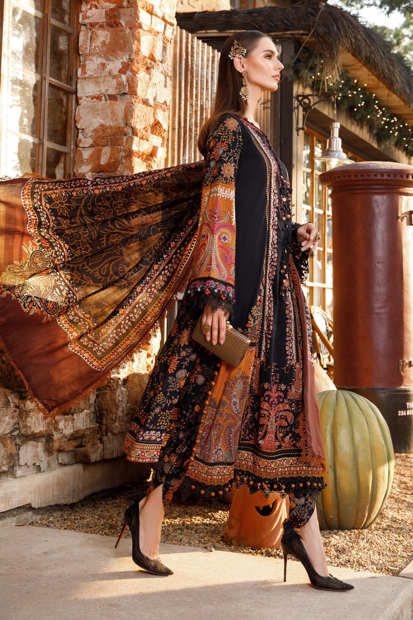 Unstitched M.Prints | Mpt-1703-B