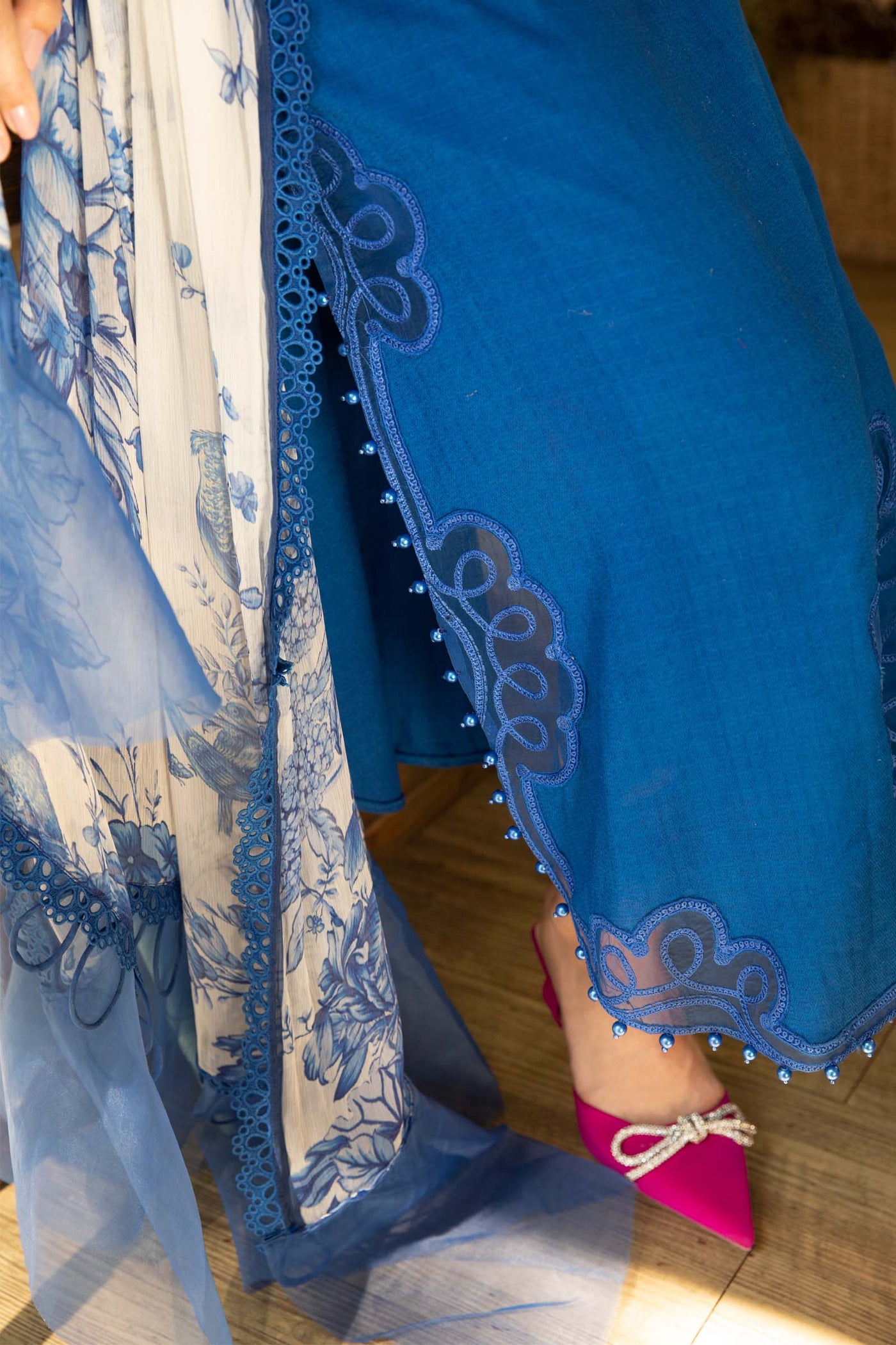 Unstitched M.Prints | Mpt-1704-B
