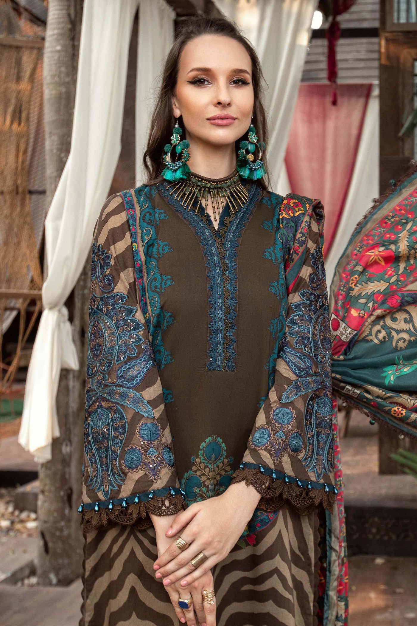 Unstitched M.Prints | Mpt-1804-B