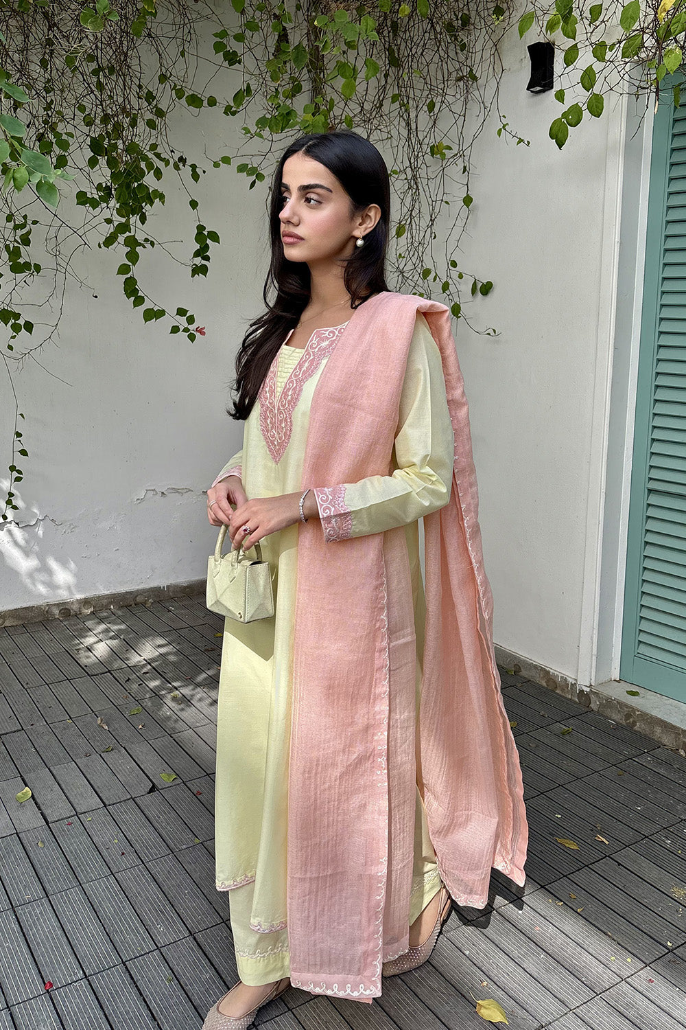 NAURELLE - MSS5752