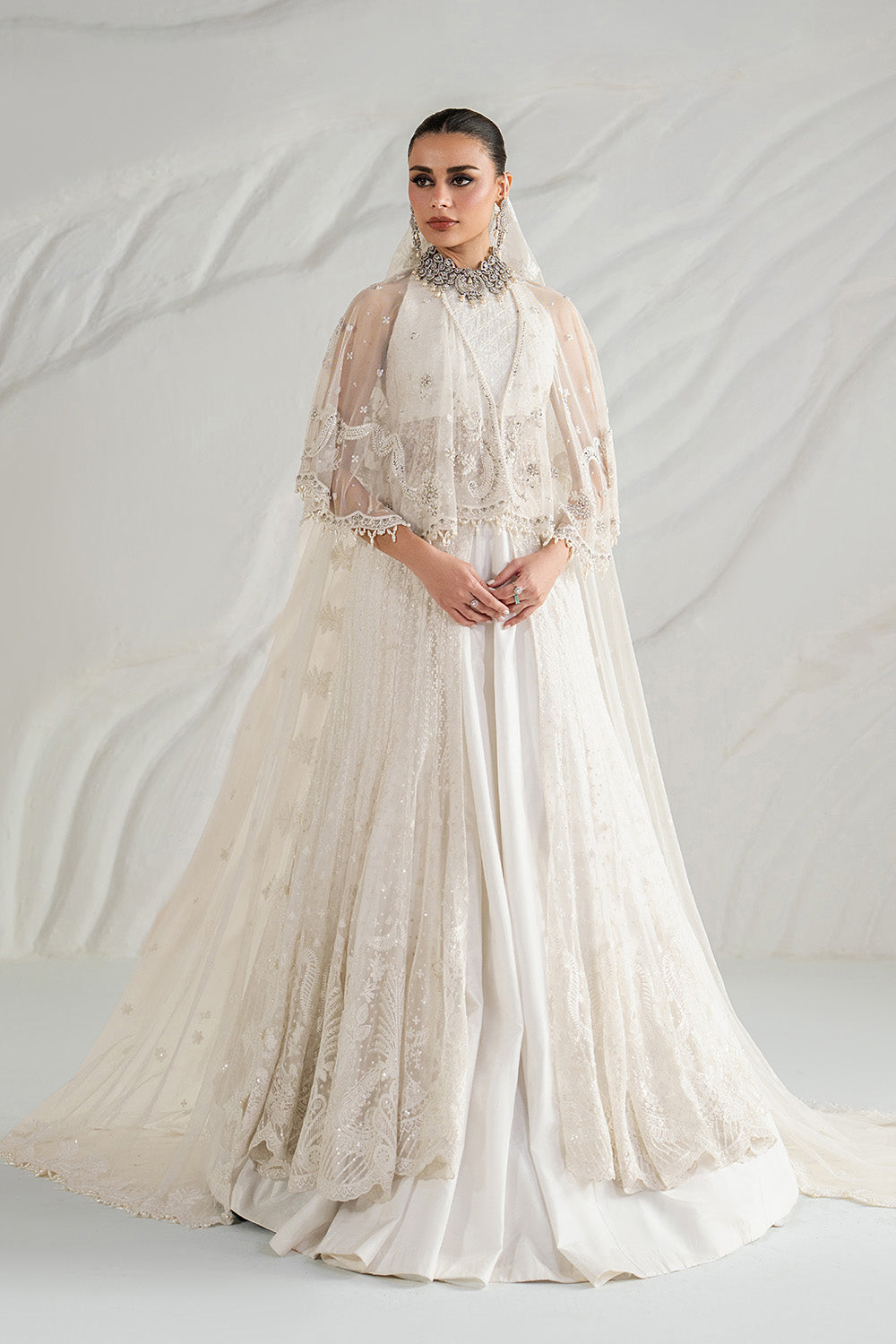 CROWNED ELEGANCE - MSS6928