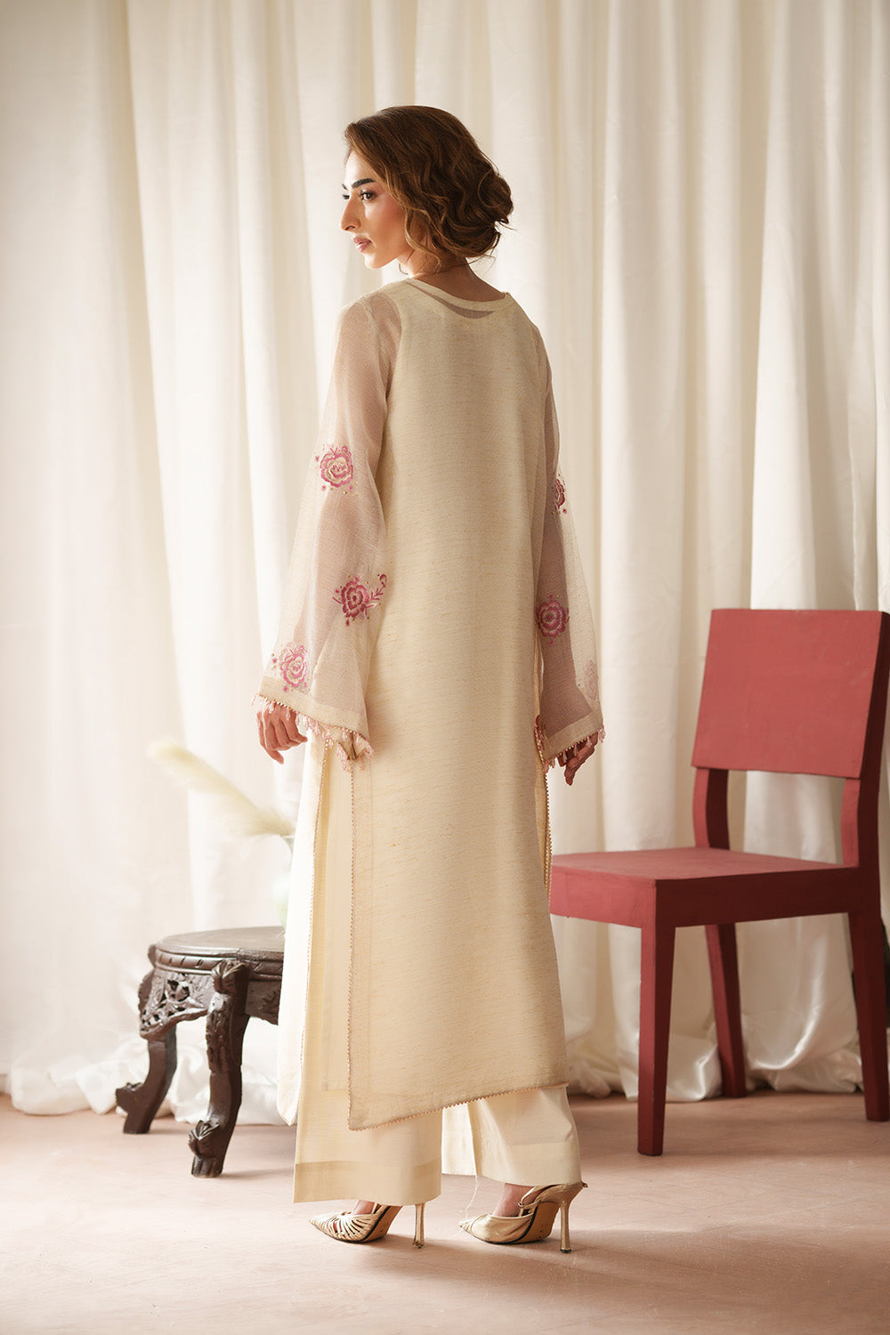 MOONLIT CHARM - MSS6965