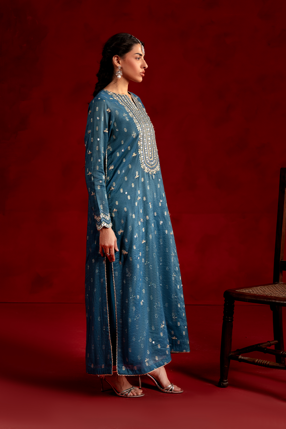 AMARA VEIL - MSS6975