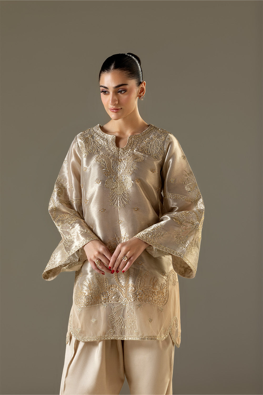 AVENNE - MSS7056