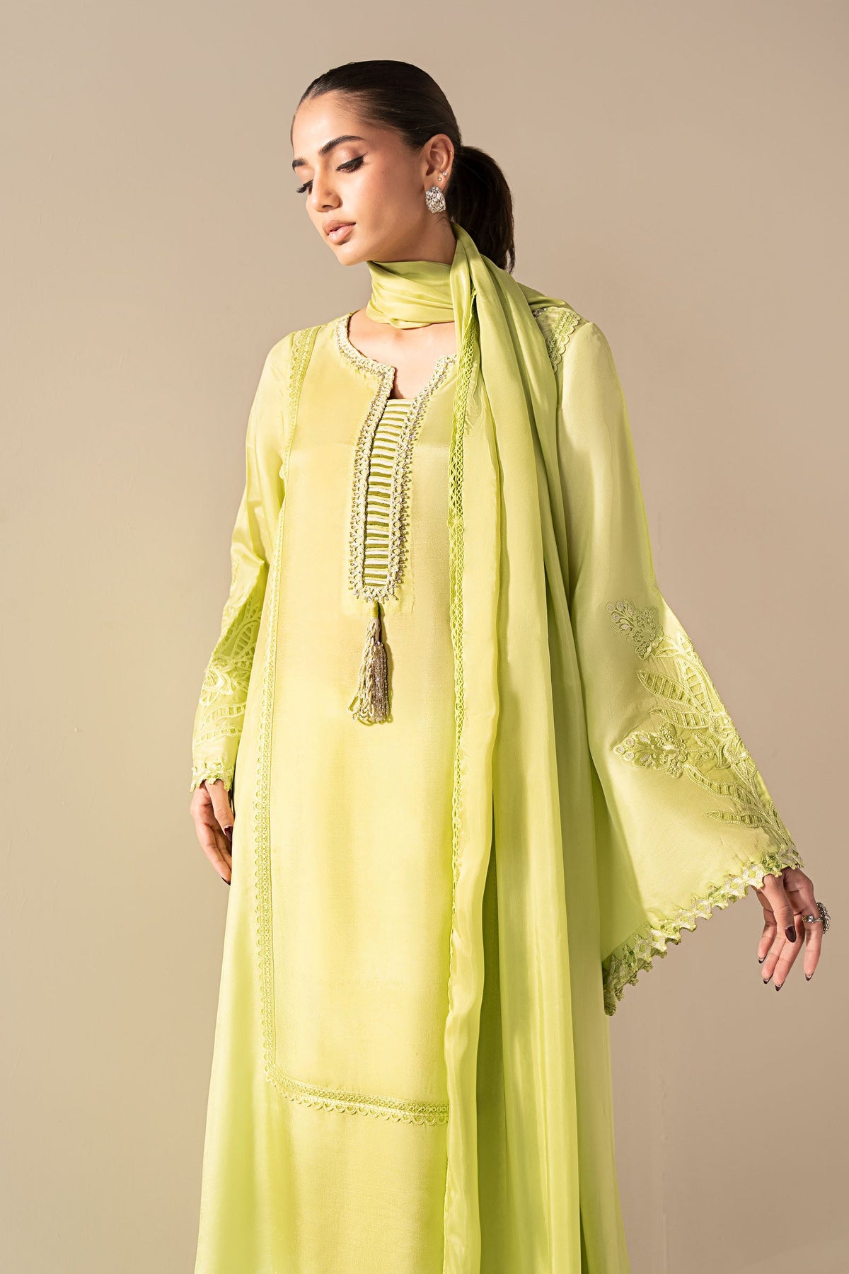 3 Piece Embroidered Tassel Silk Suit