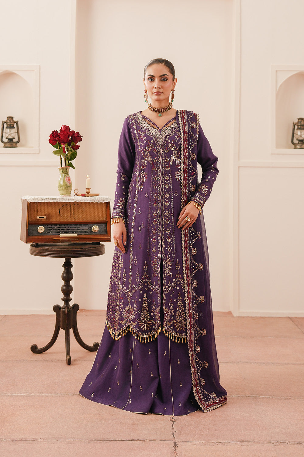 REGAL PLUM - MSU7027