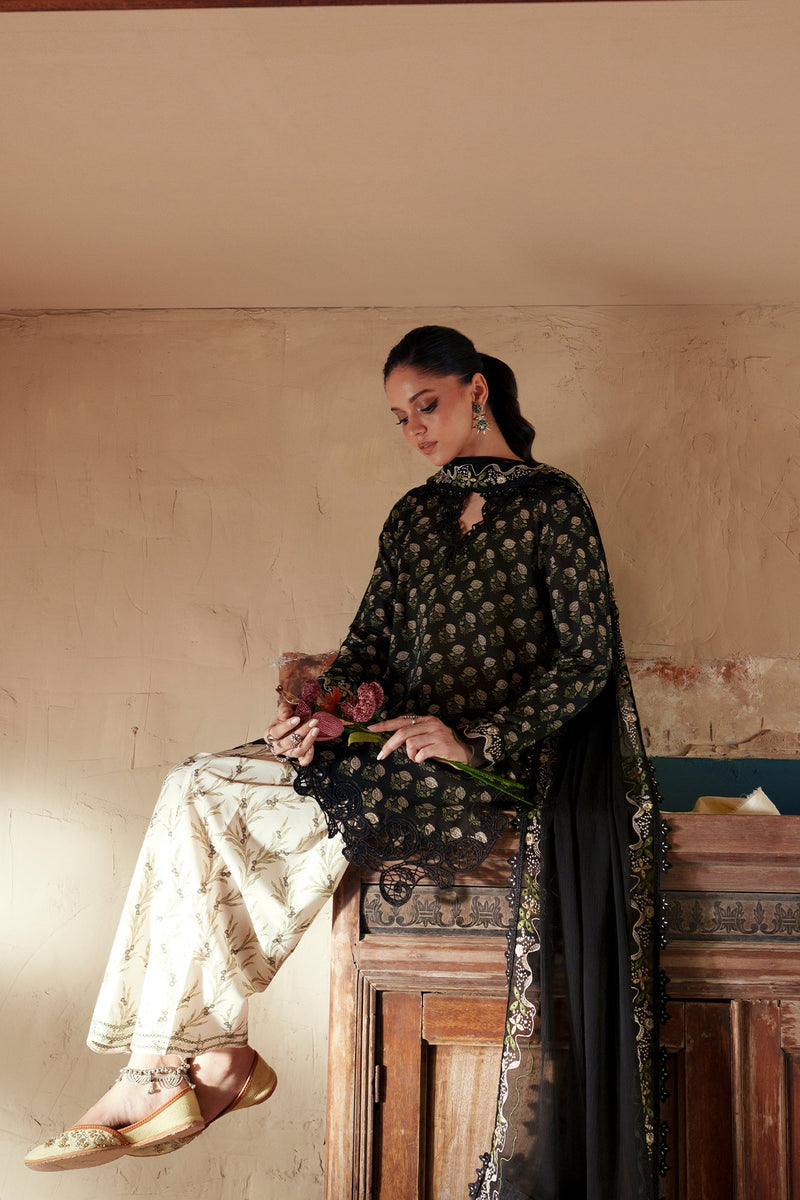 Embroidered Suit (E4477/103/902)