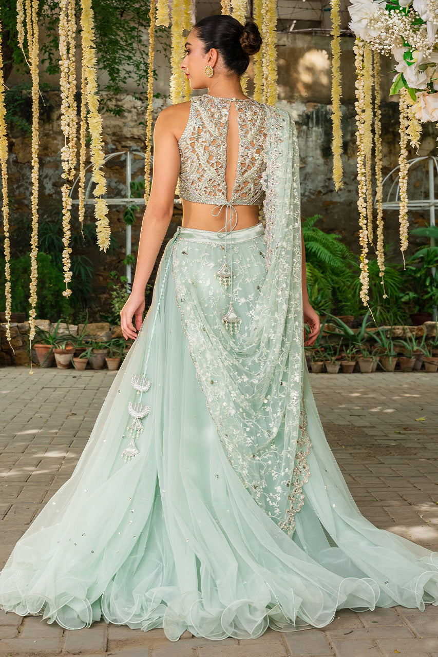 https://cdn.shopify.com/s/files/1/0588/3661/5221/products/MUZ08798.jpg?v=1664797580