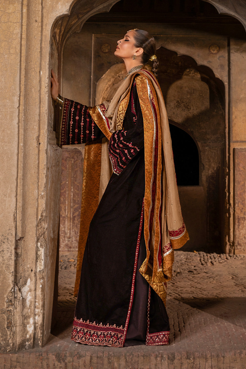 ISHQZAADI - MWS7161