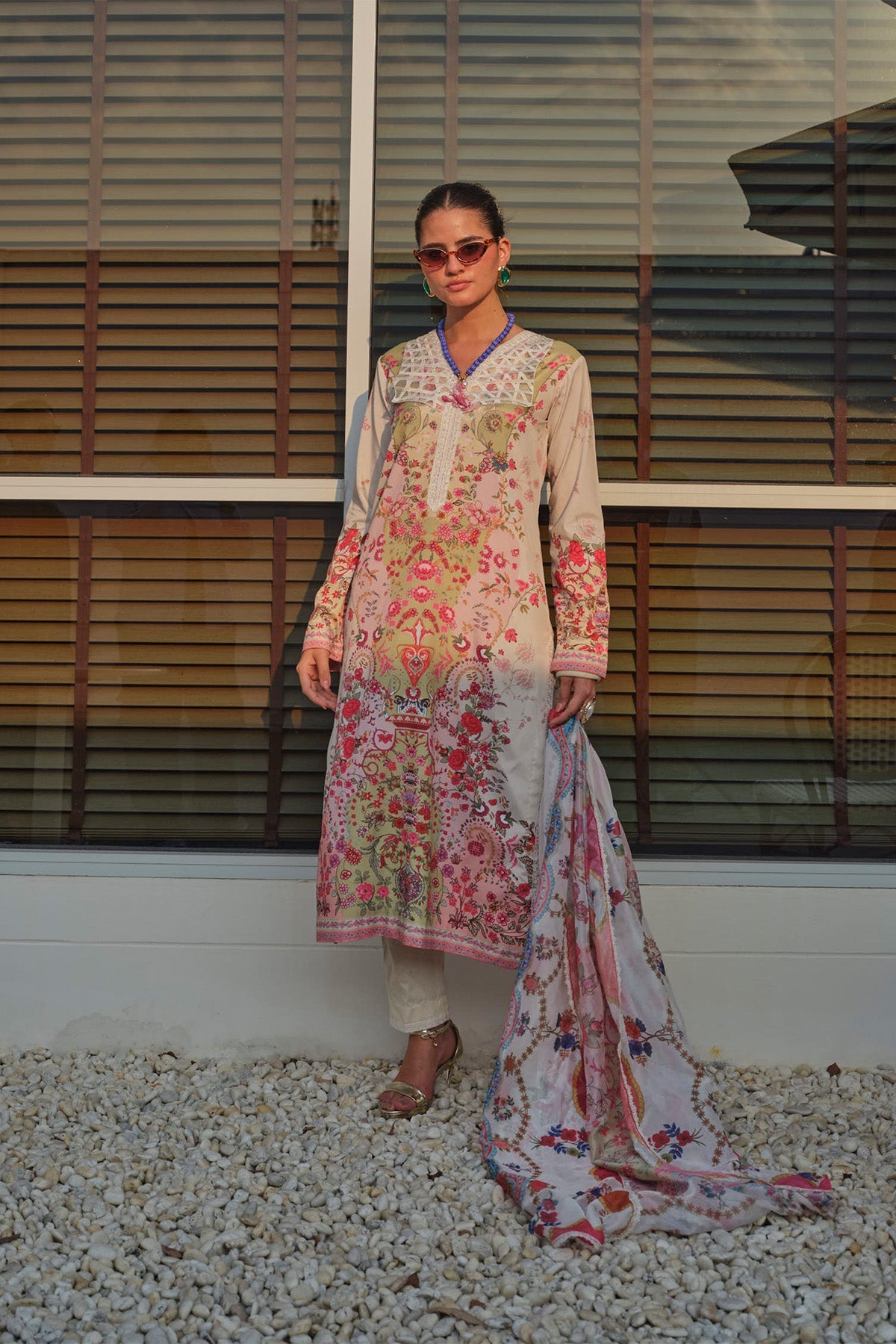 https://cdn.shopify.com/s/files/1/0523/4327/5696/files/MYSIE_by_TAHIRA_2446.jpg?v=1770034173