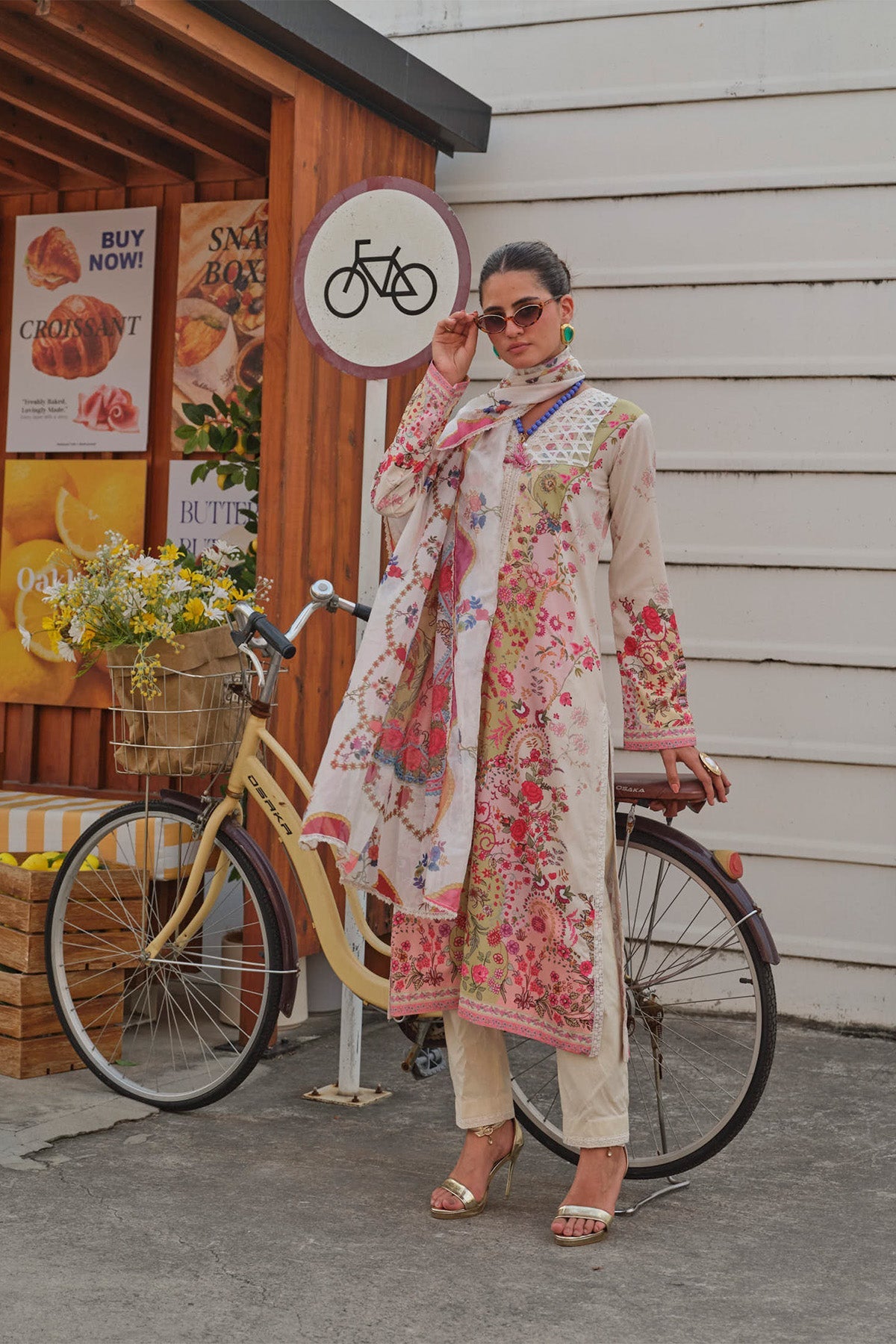 https://cdn.shopify.com/s/files/1/0523/4327/5696/files/MYSIE_by_TAHIRA_2547.jpg?v=1770034154