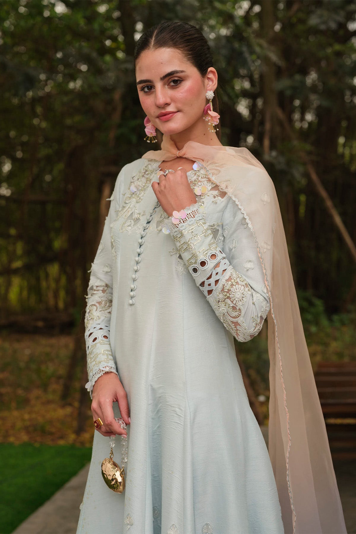https://cdn.shopify.com/s/files/1/0523/4327/5696/files/MYSIEbyTAHIRA_0238.jpg?v=1770030754