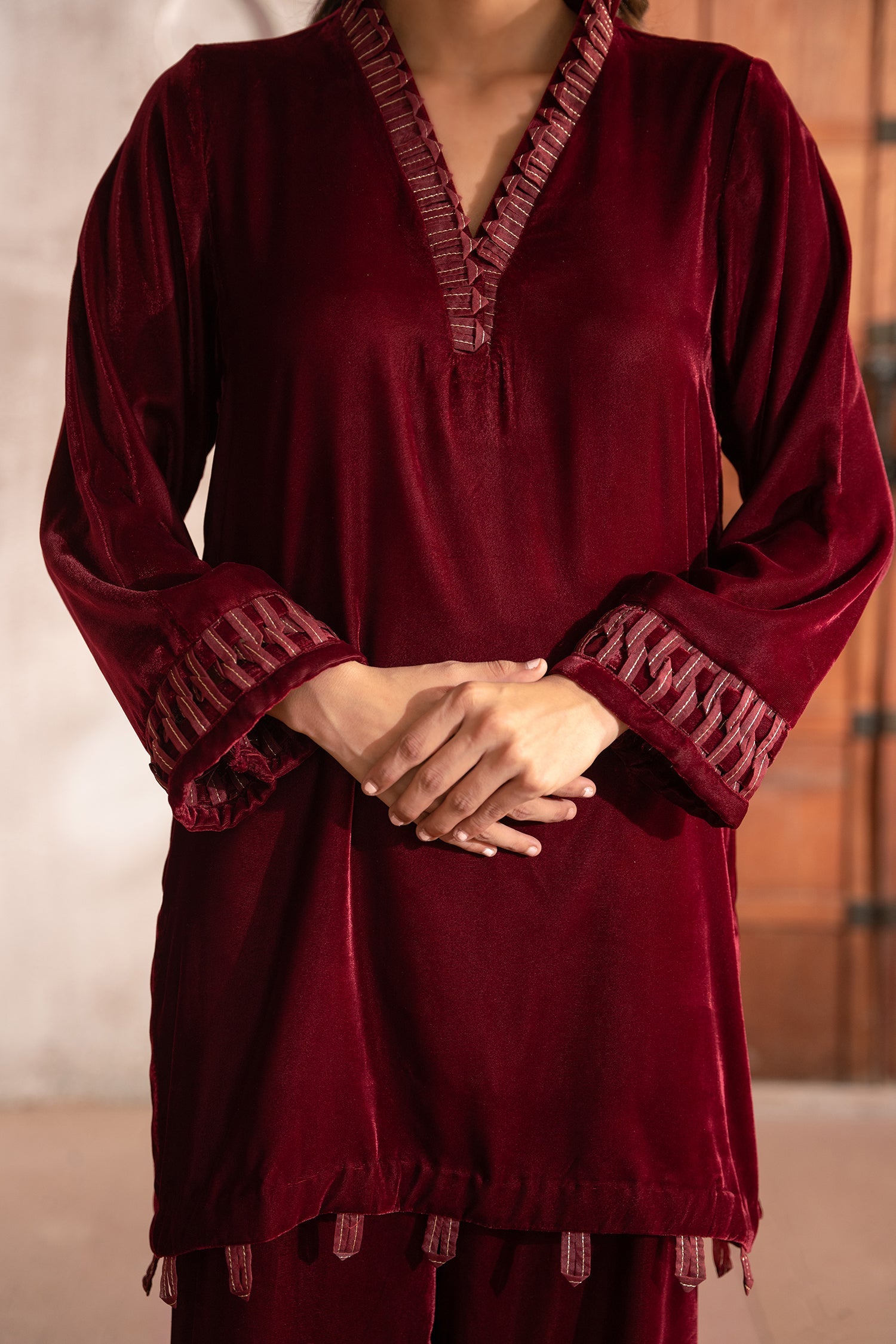https://cdn.shopify.com/s/files/1/0663/9616/0233/files/Maroon_madness_8.jpg?v=1763033153