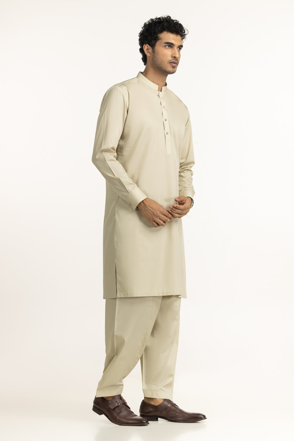 Regular Fit Styling Suits