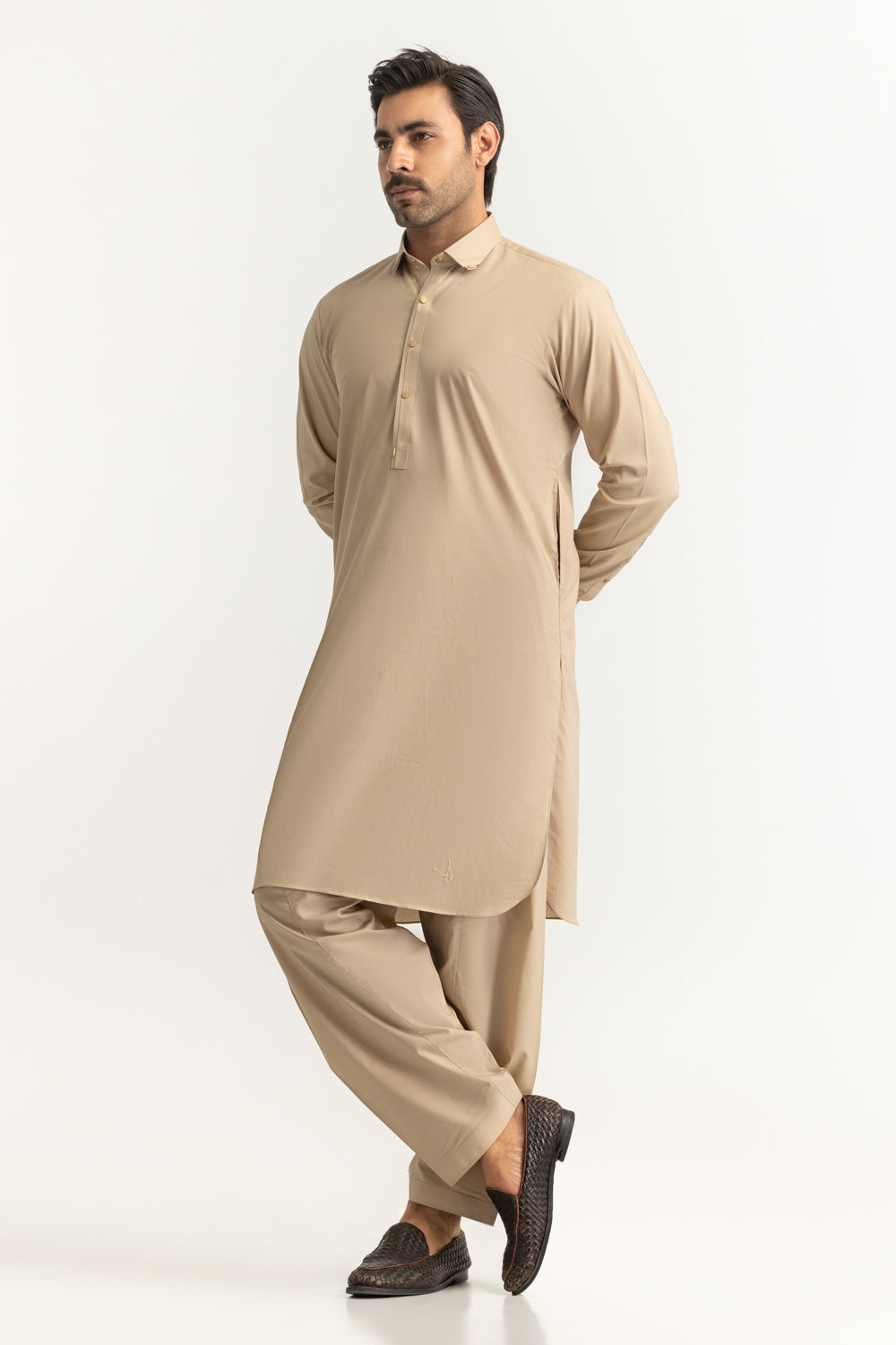 Regular Fit Styling Suits
