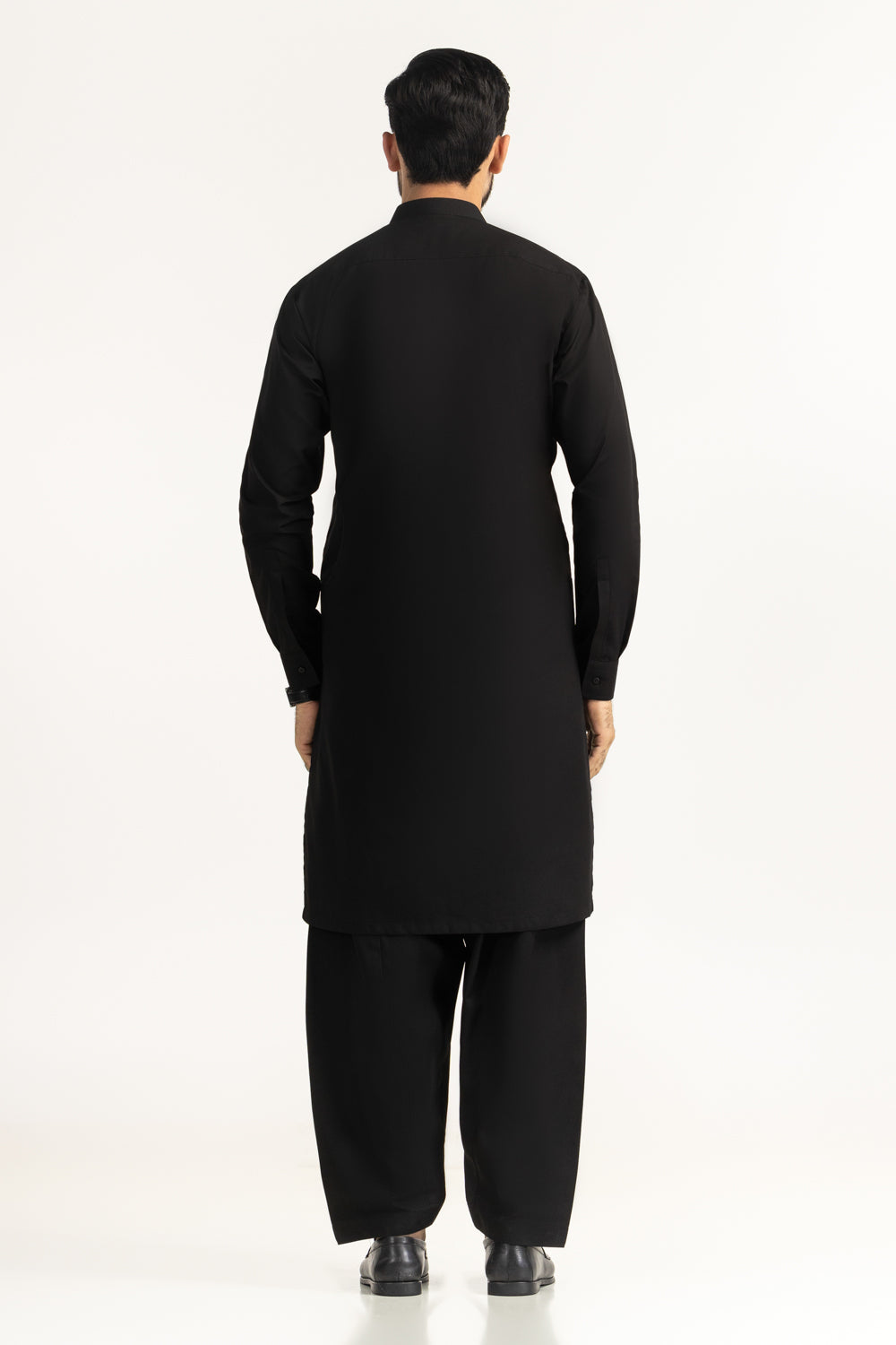 https://cdn.shopify.com/s/files/1/0706/3253/8159/files/Men-Suits-Color-Black-Blended-Regular-Fit-SK-FRIBC26-001-Back.jpg?v=1776160218