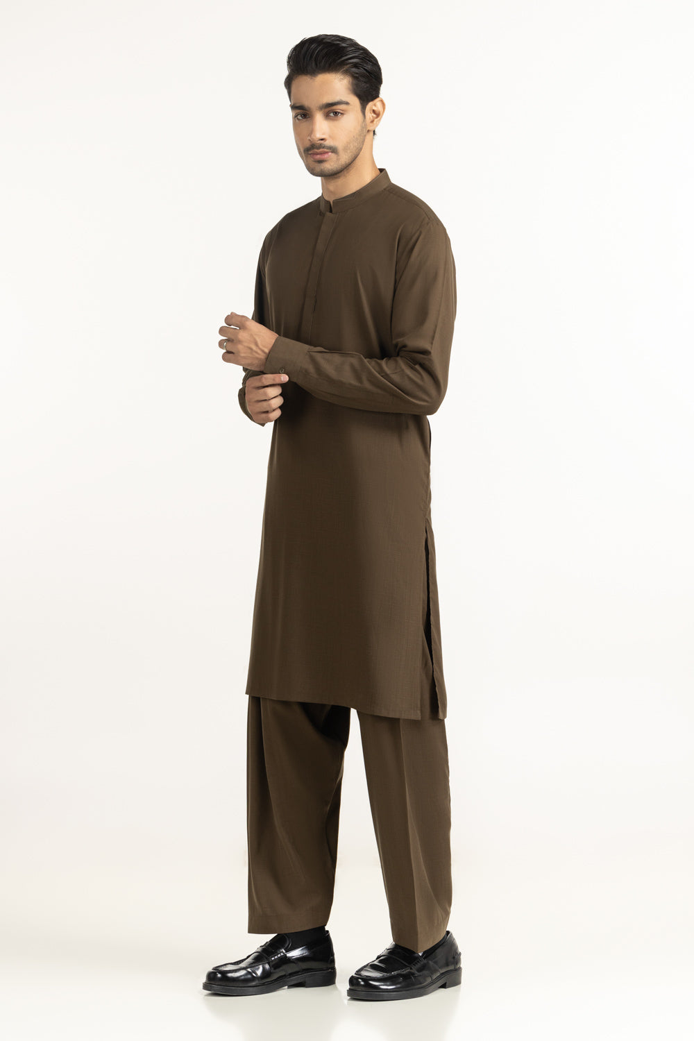 Regular Fit Styling Suits