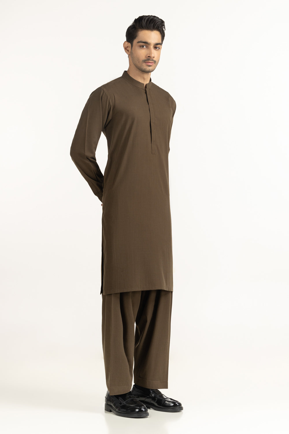 Regular Fit Styling Suits