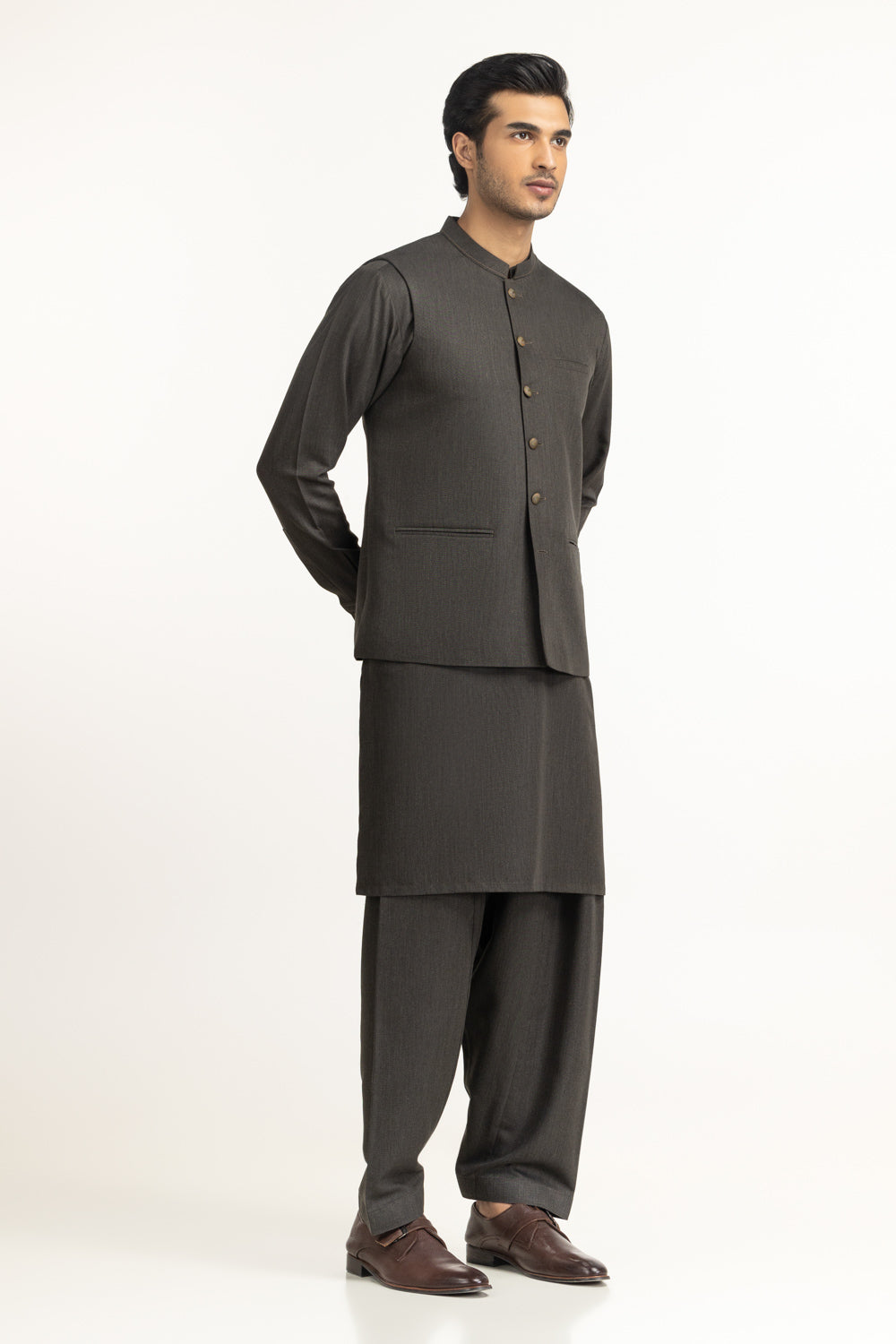 Regular Fit Styling Suits