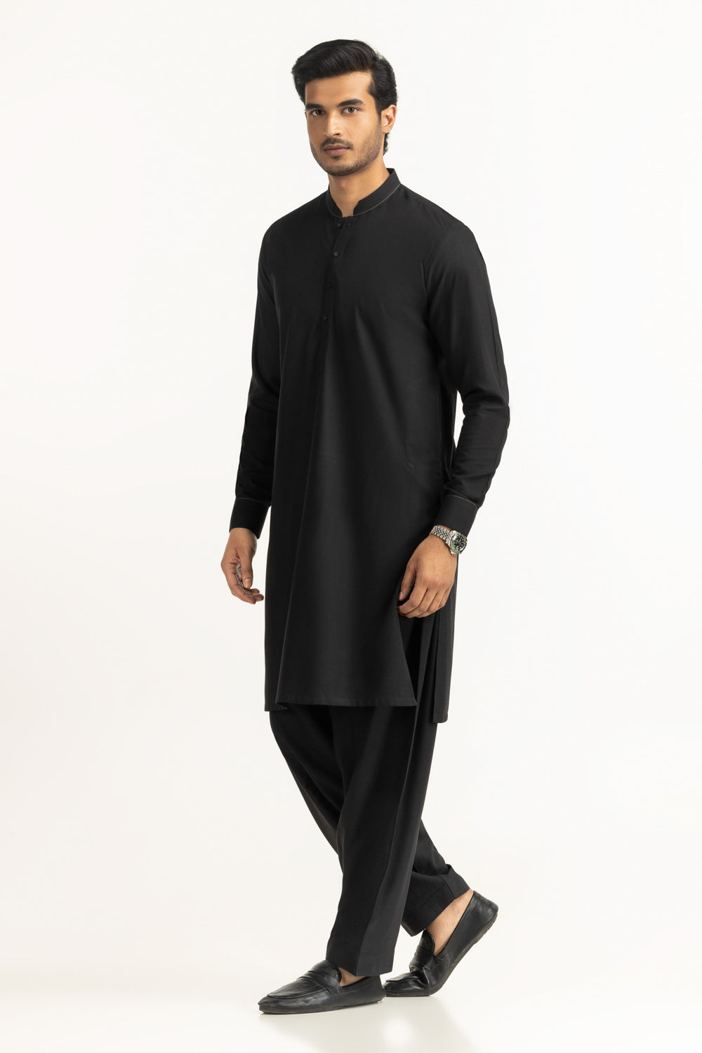 Regular Fit Styling Suits