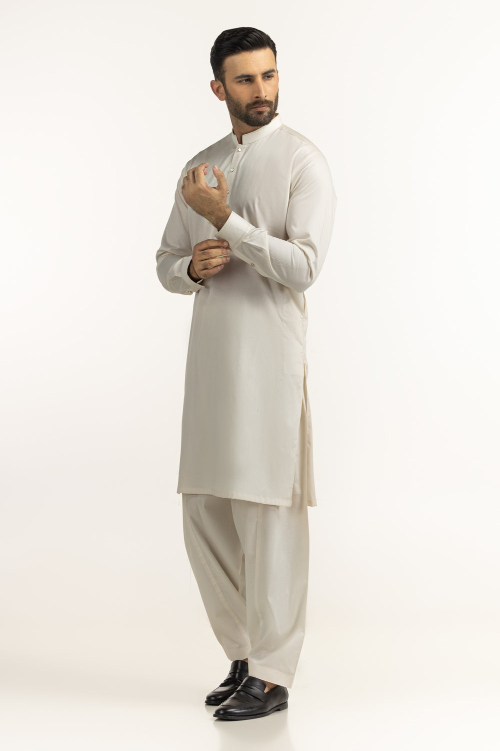 Regular Fit Styling Suits