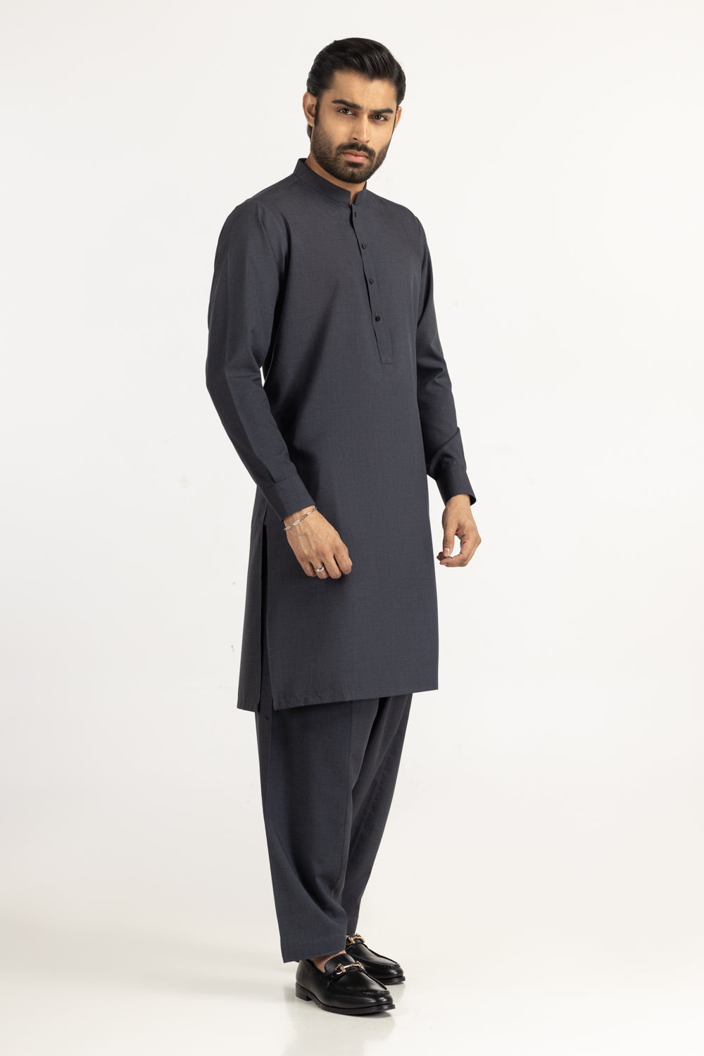Regular Fit Styling Suits