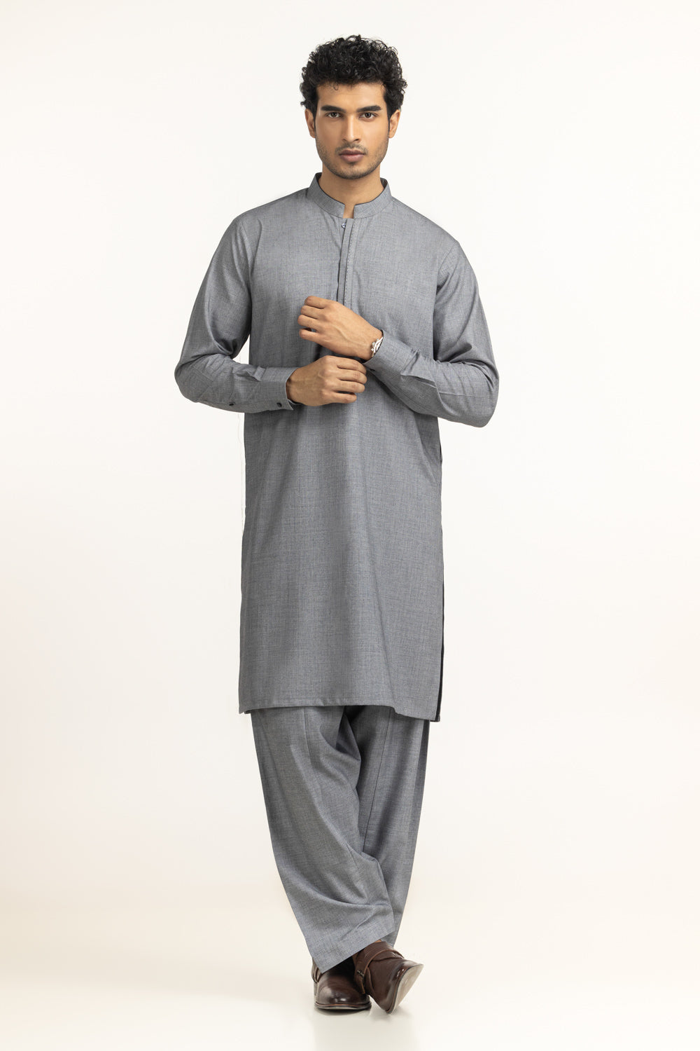 Regular Fit Styling Suits