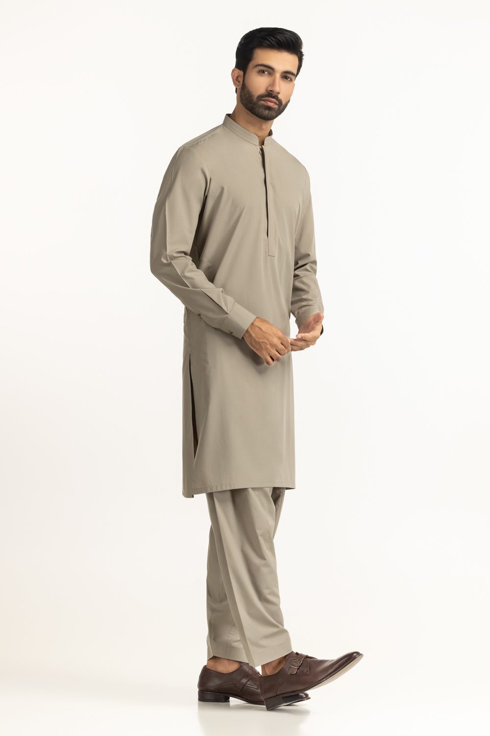 Regular Fit Styling Suits