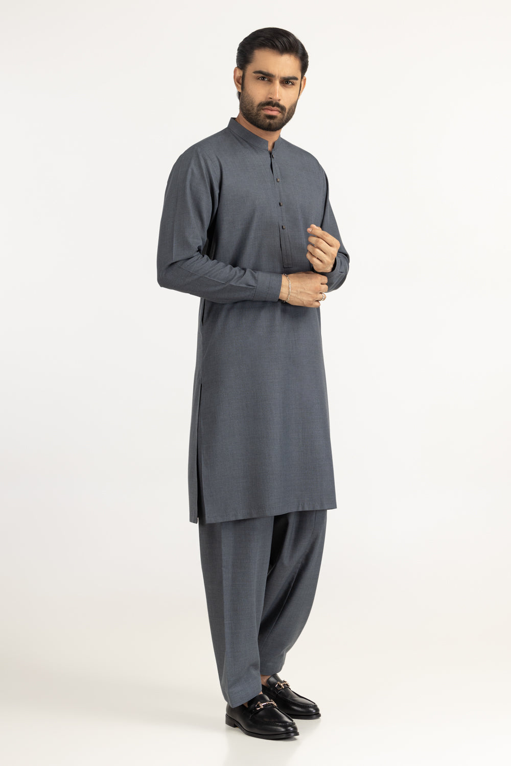 Regular Fit Styling Suits