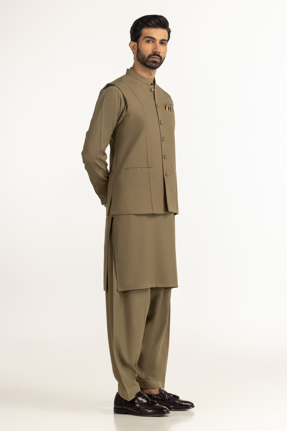 Regular Fit Styling Suits