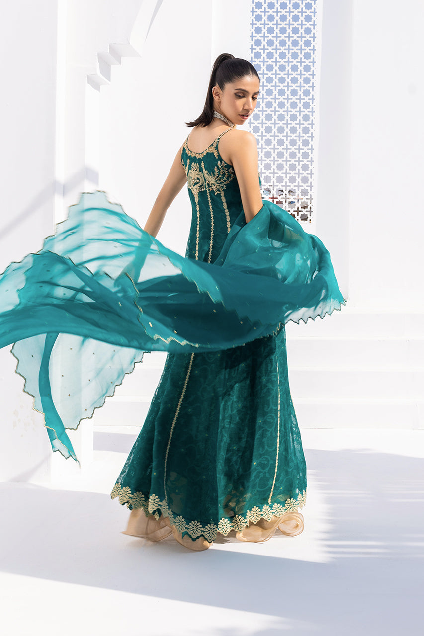 https://cdn.shopify.com/s/files/1/0588/3661/5221/products/Merab_4.jpg?v=1676459835