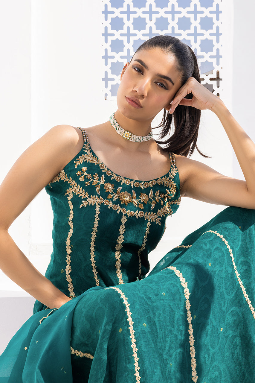 https://cdn.shopify.com/s/files/1/0588/3661/5221/products/Merab_7.jpg?v=1676459835
