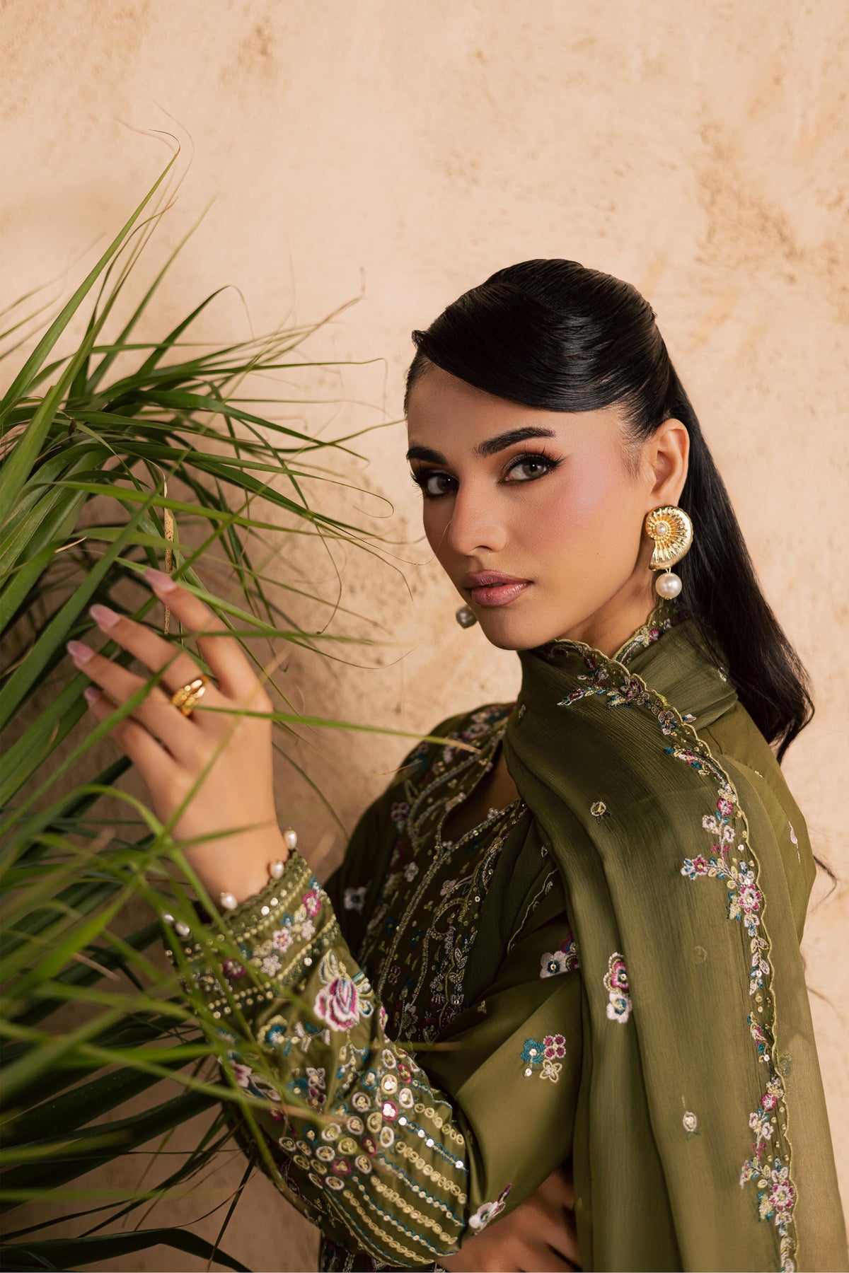 Meshal 3Pc - Embroidered Festive Pret