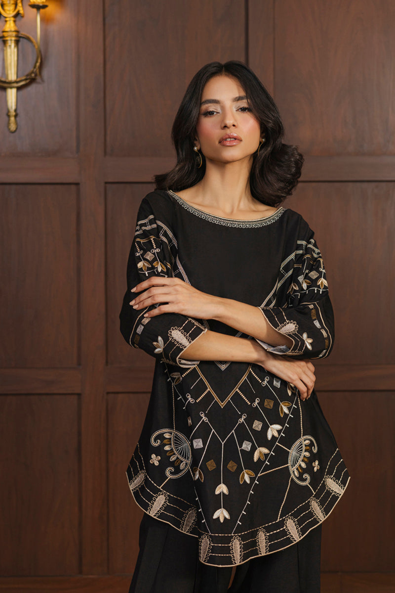 https://cdn.shopify.com/s/files/1/0904/3817/2979/files/MidnightGold_6_f3a36fb7-6944-4798-8f8e-0751fea1d62f.jpg?v=1777960481