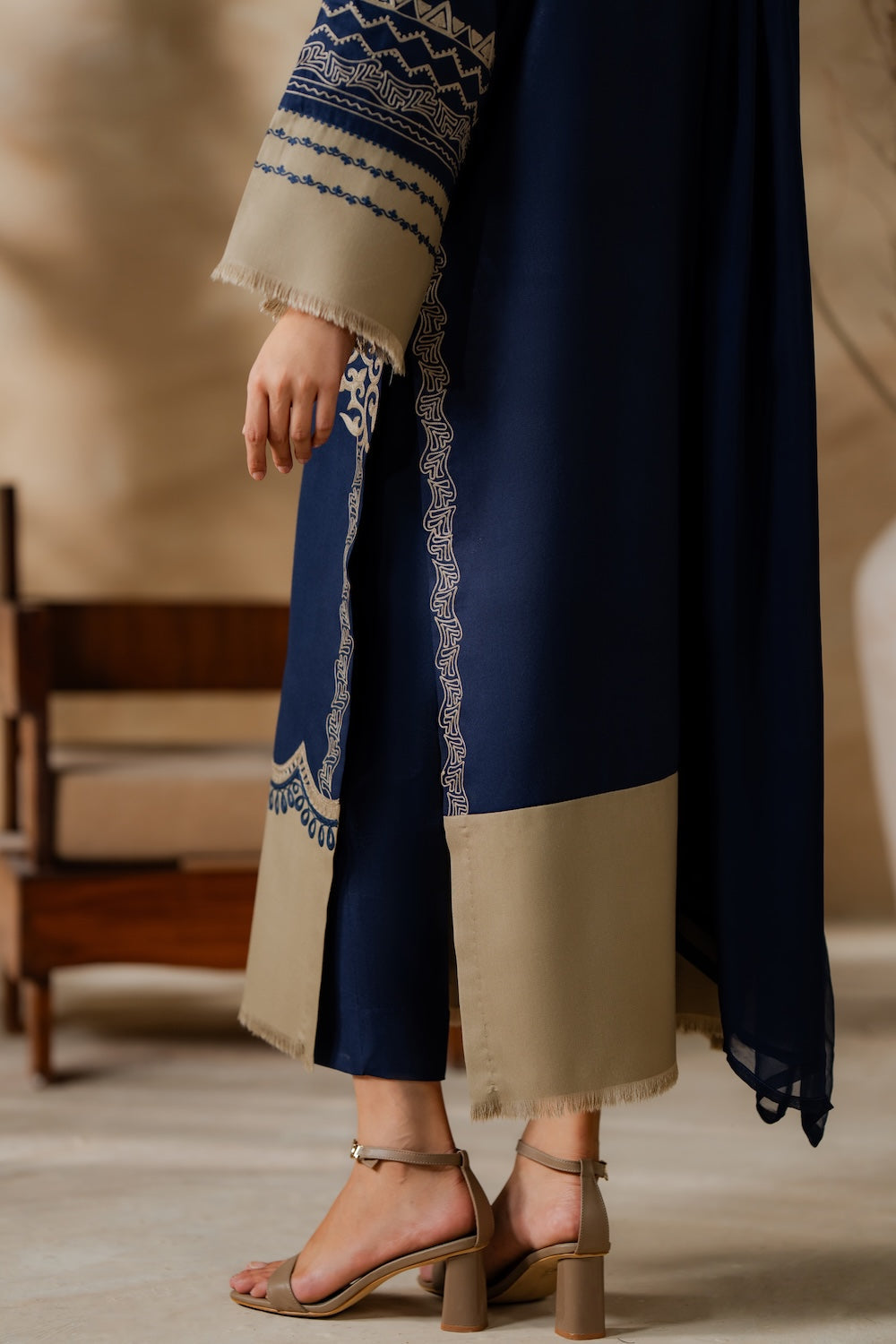 Raya | Ready to Ship