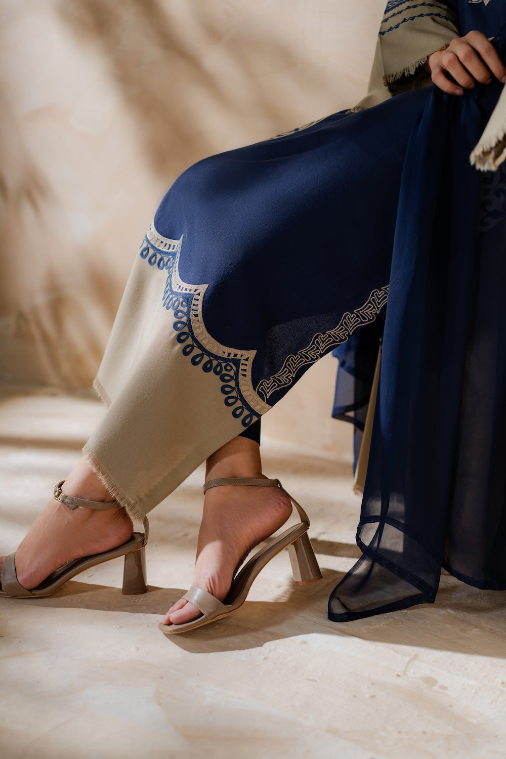 Raya | Ready to Ship
