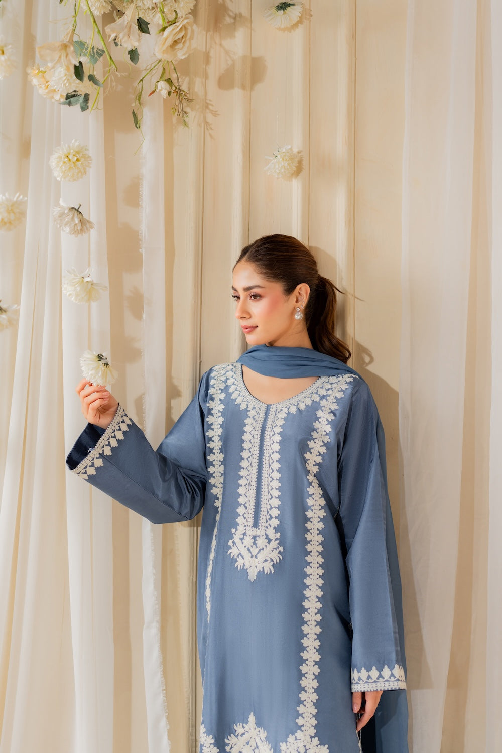 Mehr | Ready to Ship