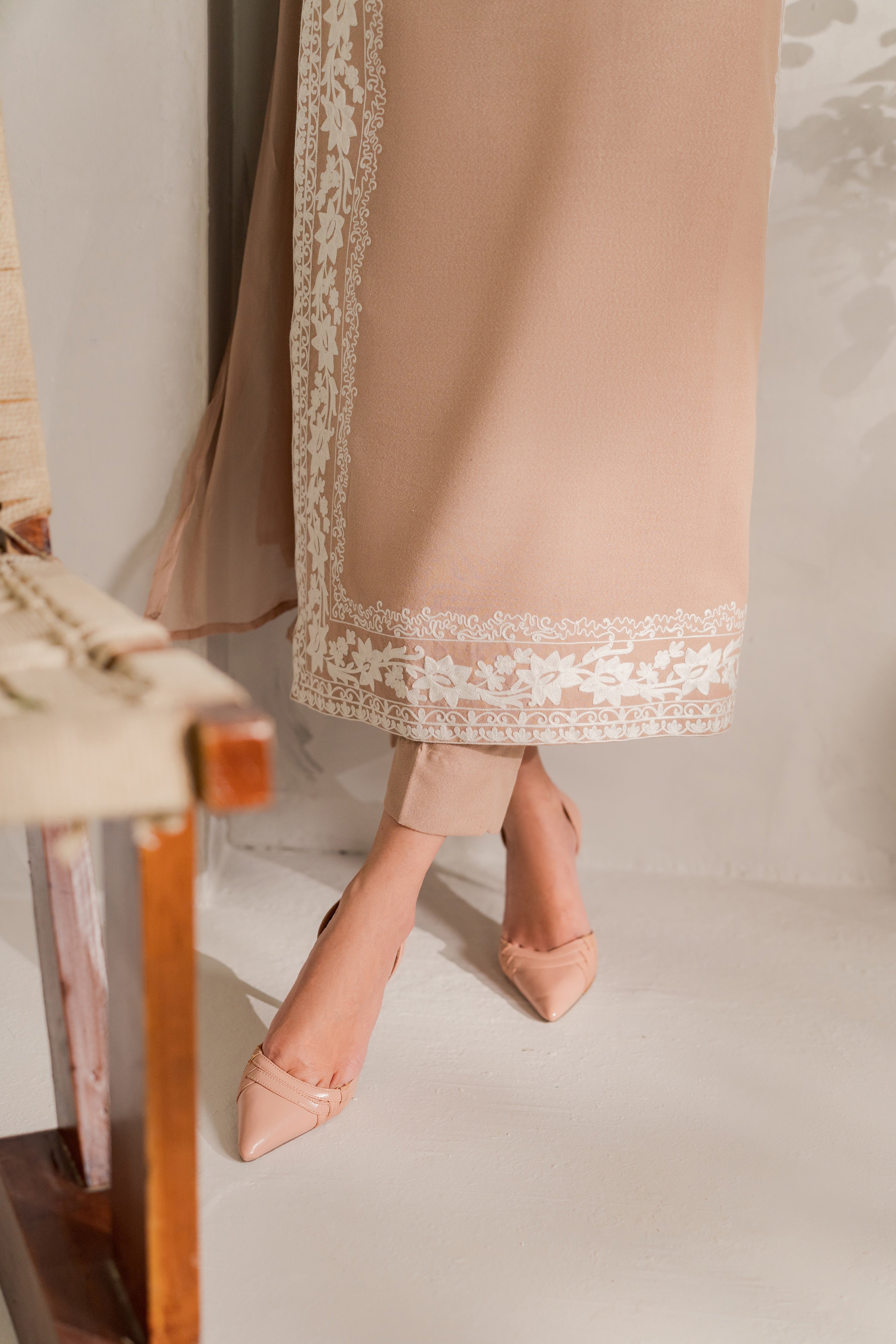 Anoosh | Ready to Ship