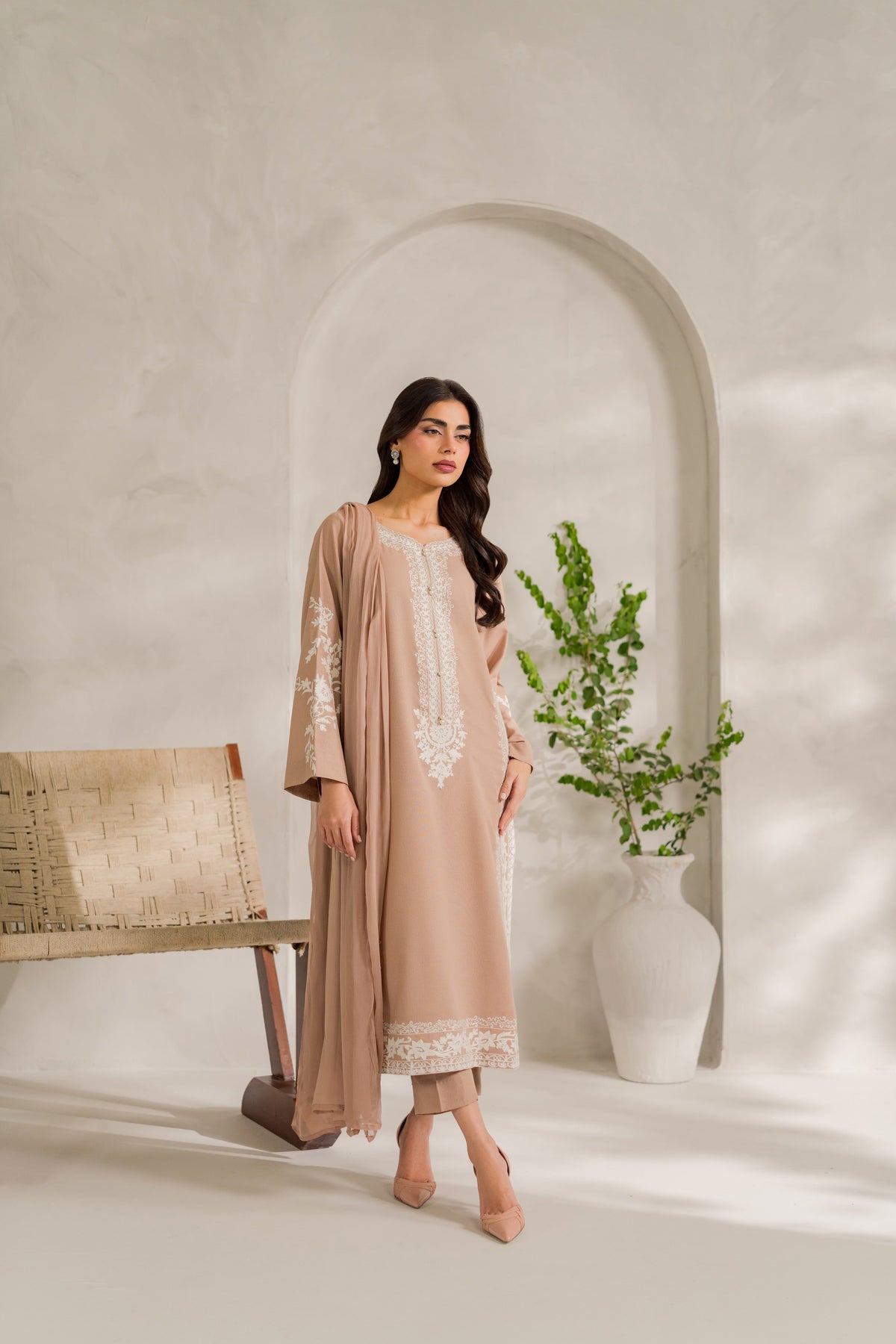 Anoosh | Ready to Ship