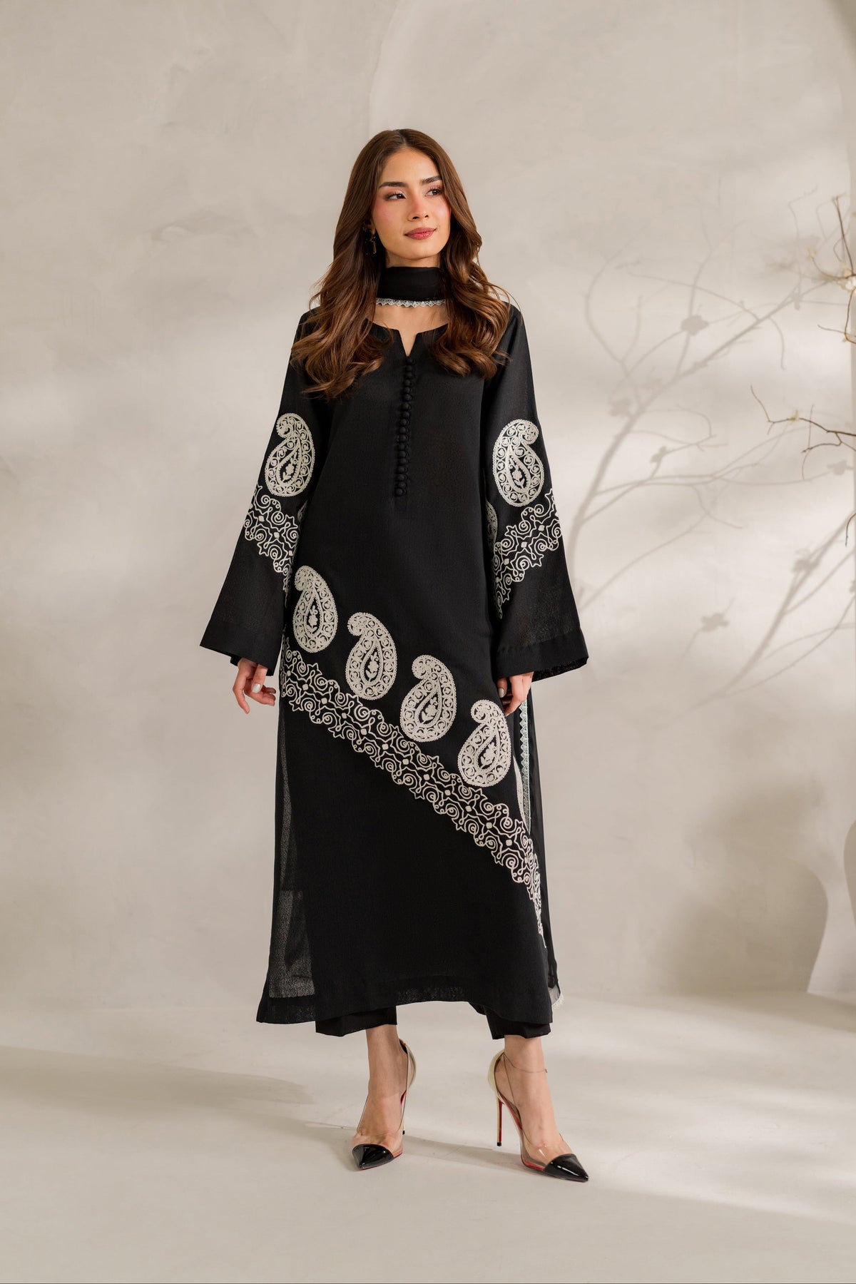 Ayna | Ready to Ship