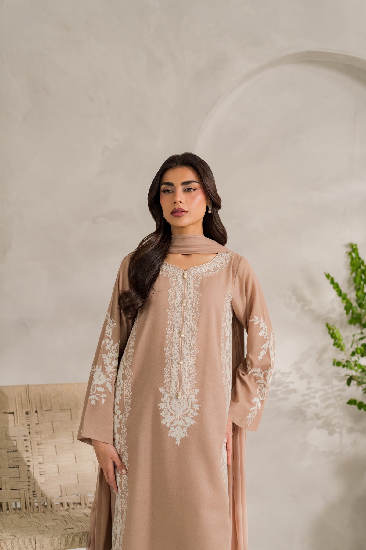Anoosh | Ready to Ship